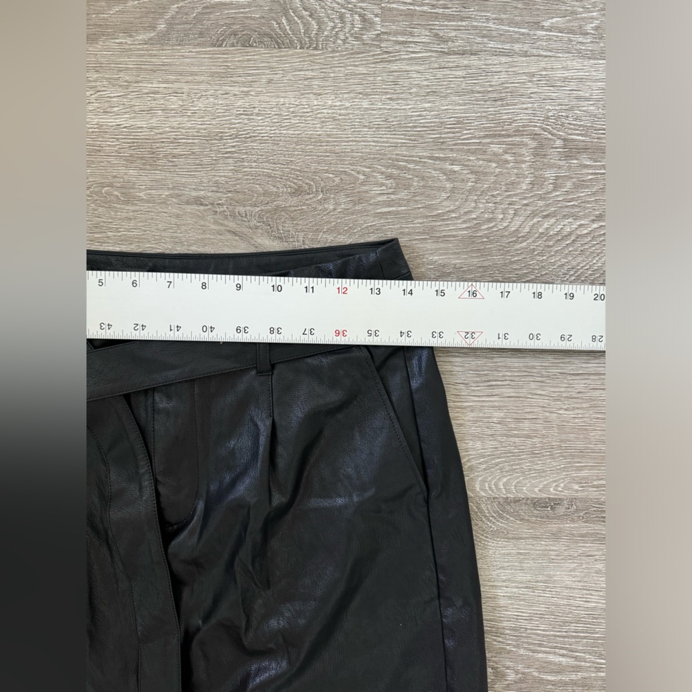 Paige EUC High Waist Faux Leather Black Mini Skirt Tie Belt Size S - Picture 10 of 11